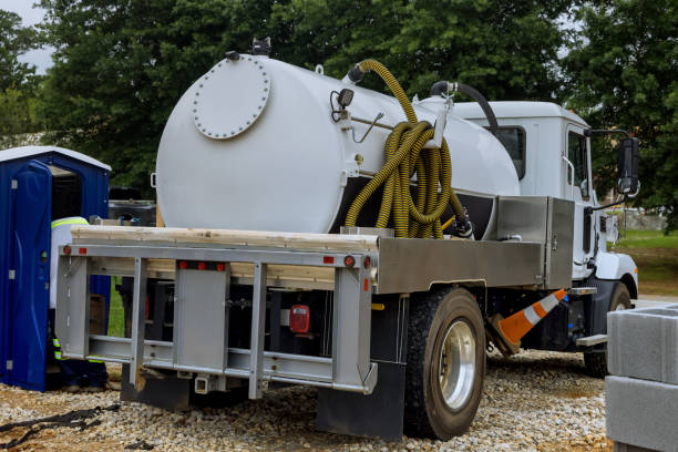 Portable Toilet Options We Offer in Isla Vista, CA